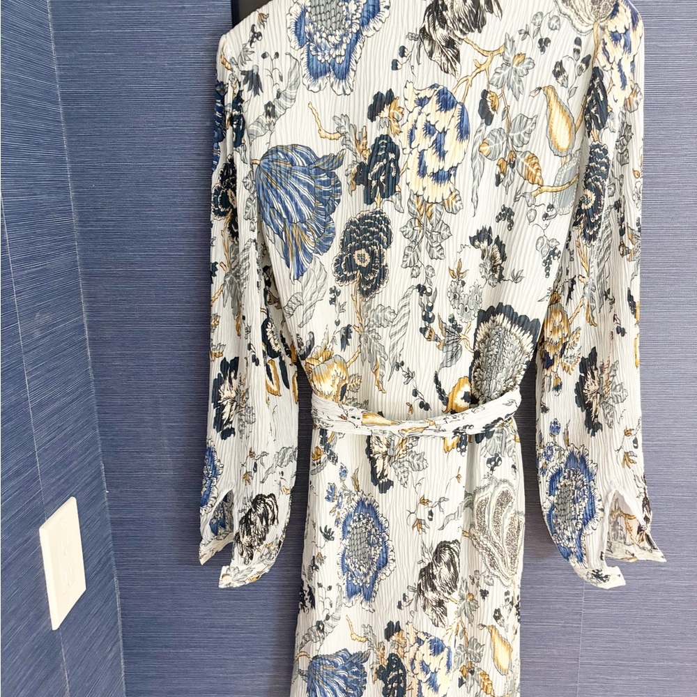 Tory Burch Blue and White Paisley Tie-Waist Mini Dress - Picture 6 of 12